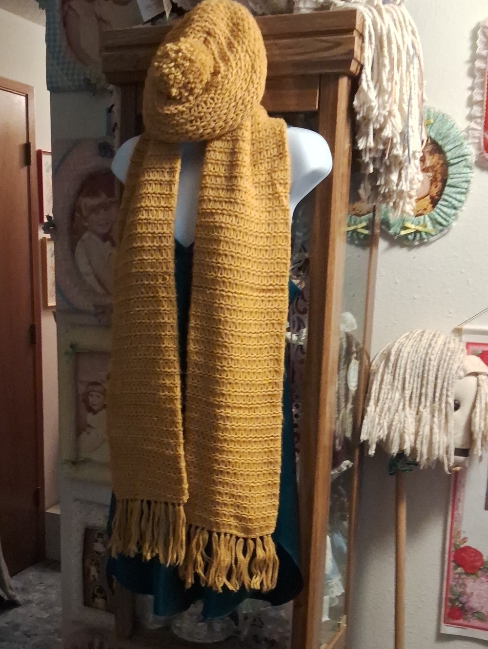 Vintage 90's,Mustard Yellow Knit Scarf and Beanie Set - Women Accessories🍁🍂🍁